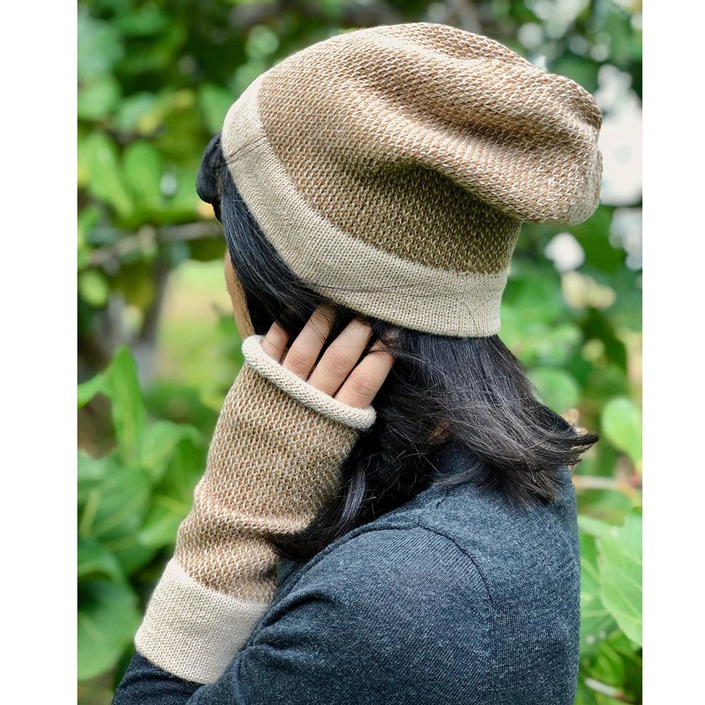 Camel Interwoven Alpaca Beanie - Dear Autumn