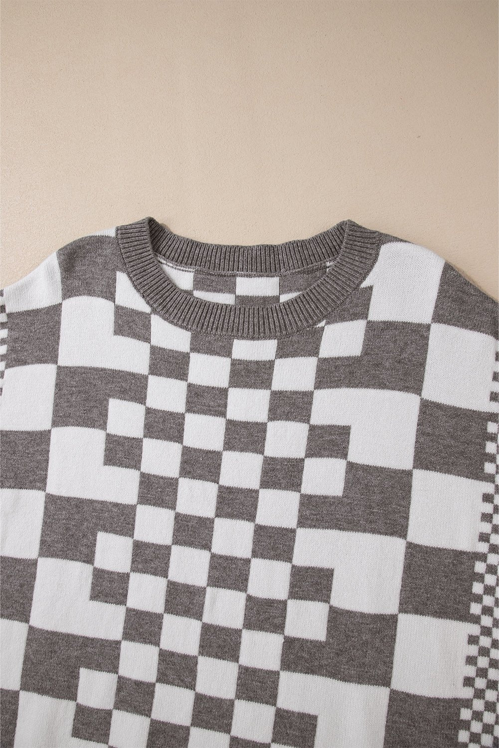 Khaki Checkered Drop Shoulder Round Neck Sweater - Dear Autumn