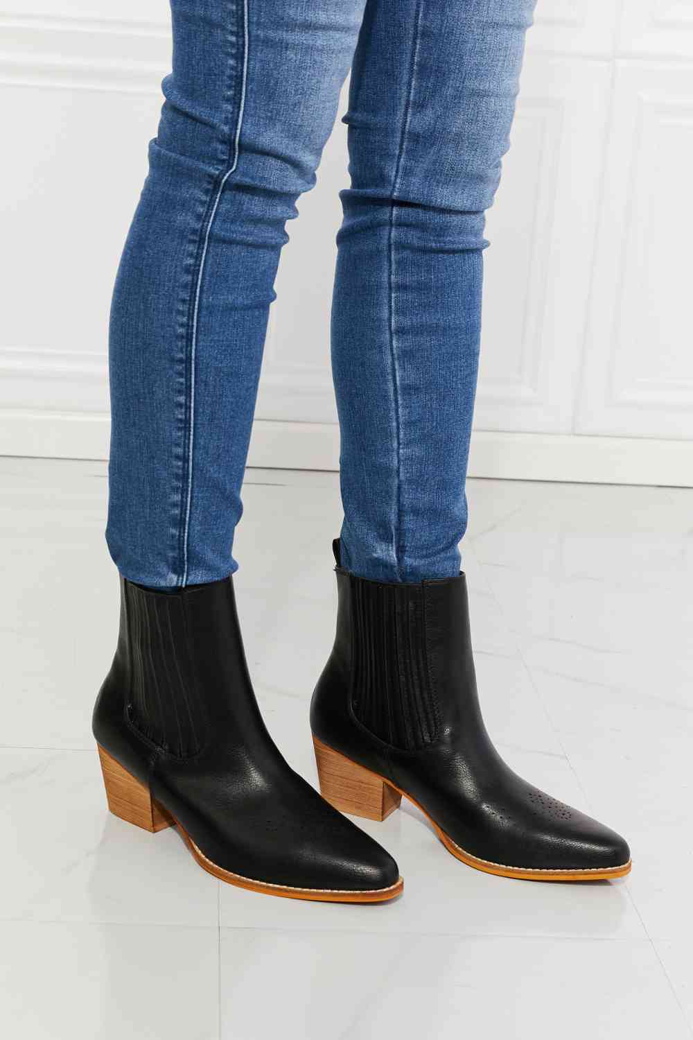 Love the Journey Stacked Heel Chelsea Boot in Black - Dear Autumn