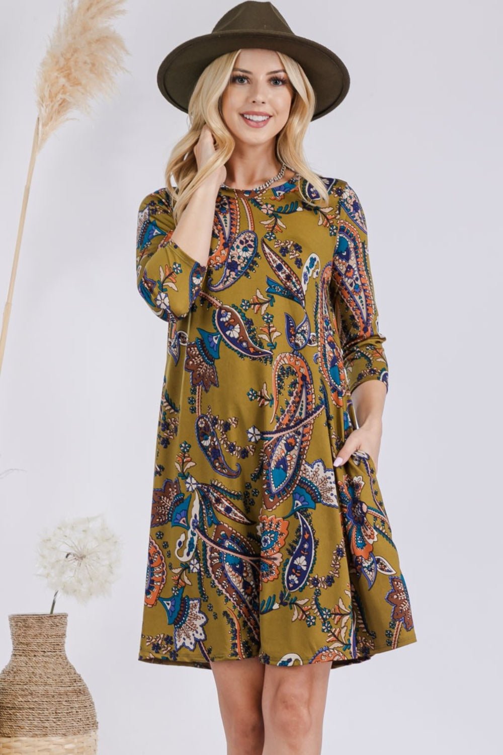 Paisley Print Round Neck Dress with Pockets - Dear Autumn