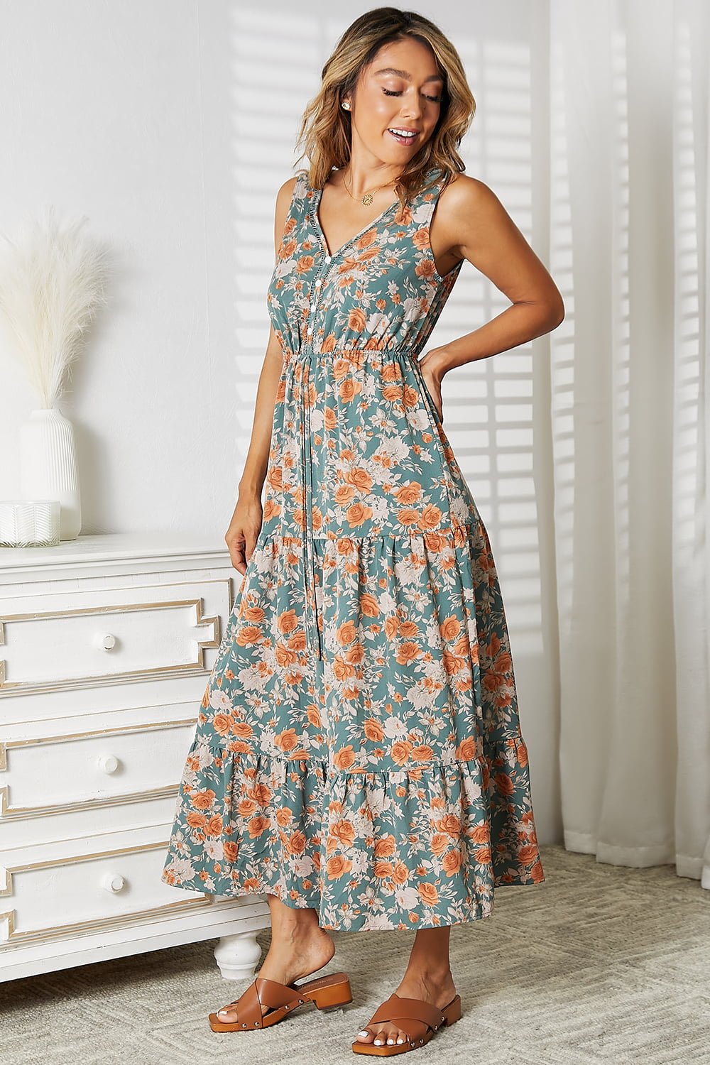 Perfee Floral V - Neck Tiered Sleeveless Dress - Dear Autumn