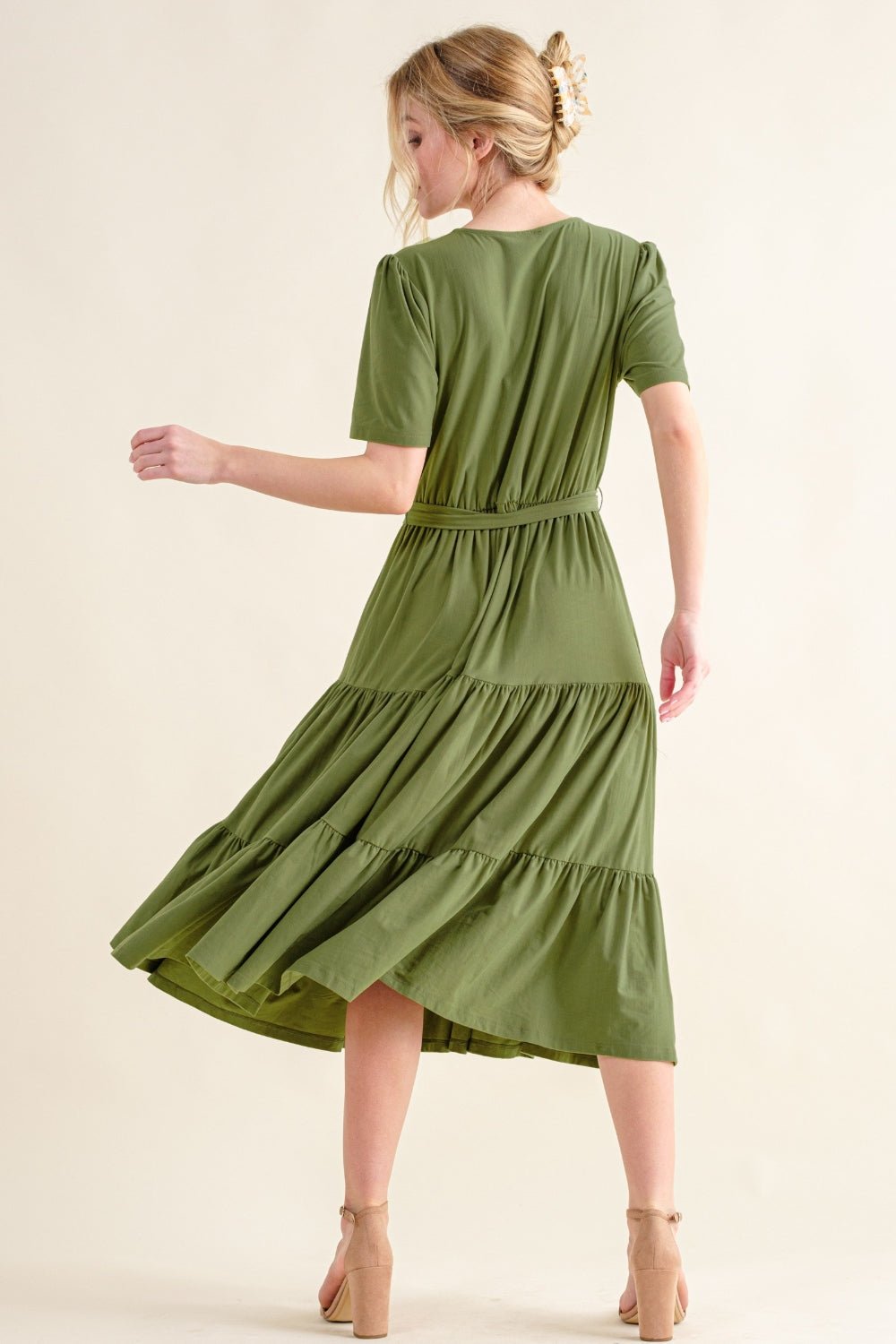 Soft Short Sleeve Tiered Midi Dress - Dear Autumn